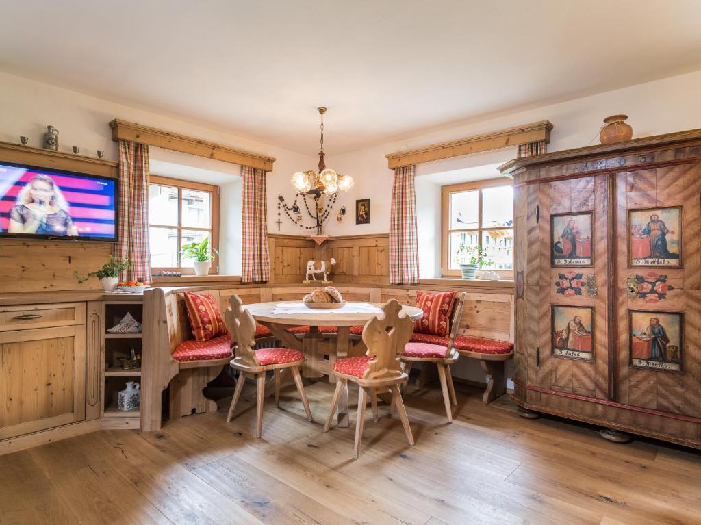 Stubnerbauer Villa บาดฮอฟกัสไตน์ ห้อง รูปภาพ